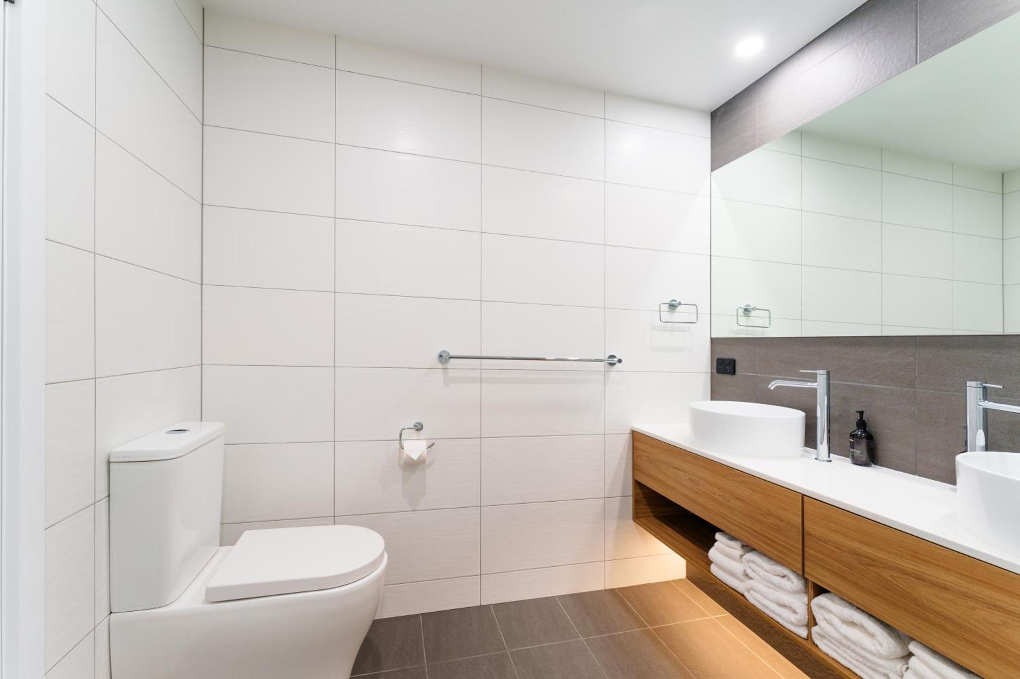 Aberdeen Lane Woodside Room photo